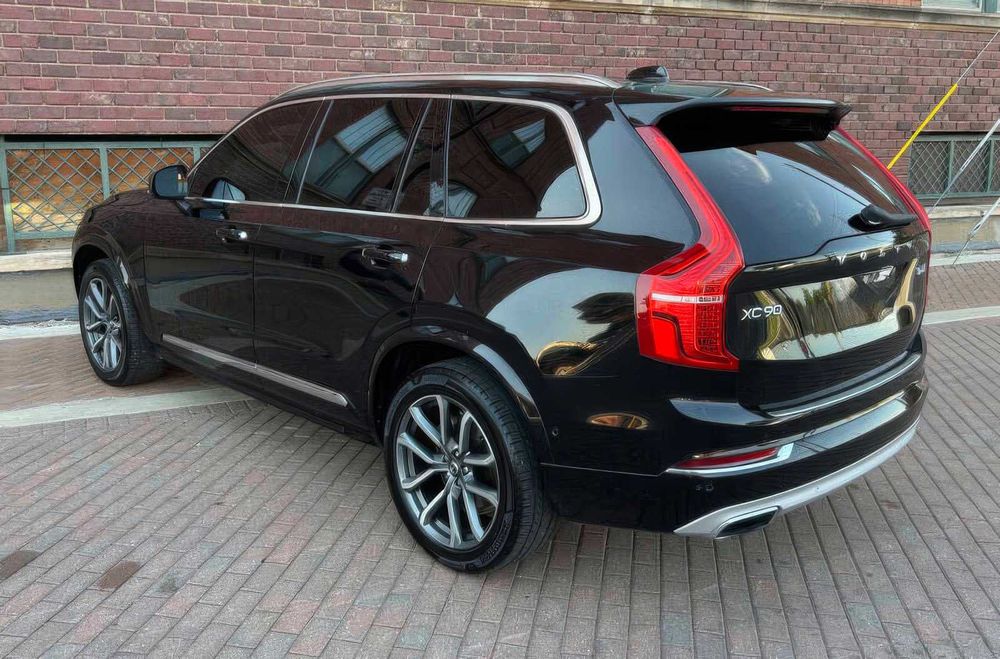 Volvo XC90 T6 Inscription      2019