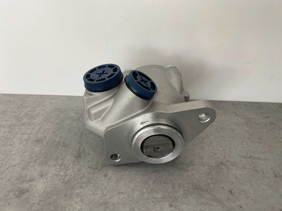 Помпа гідропідсилювача OM904 Atego Vario