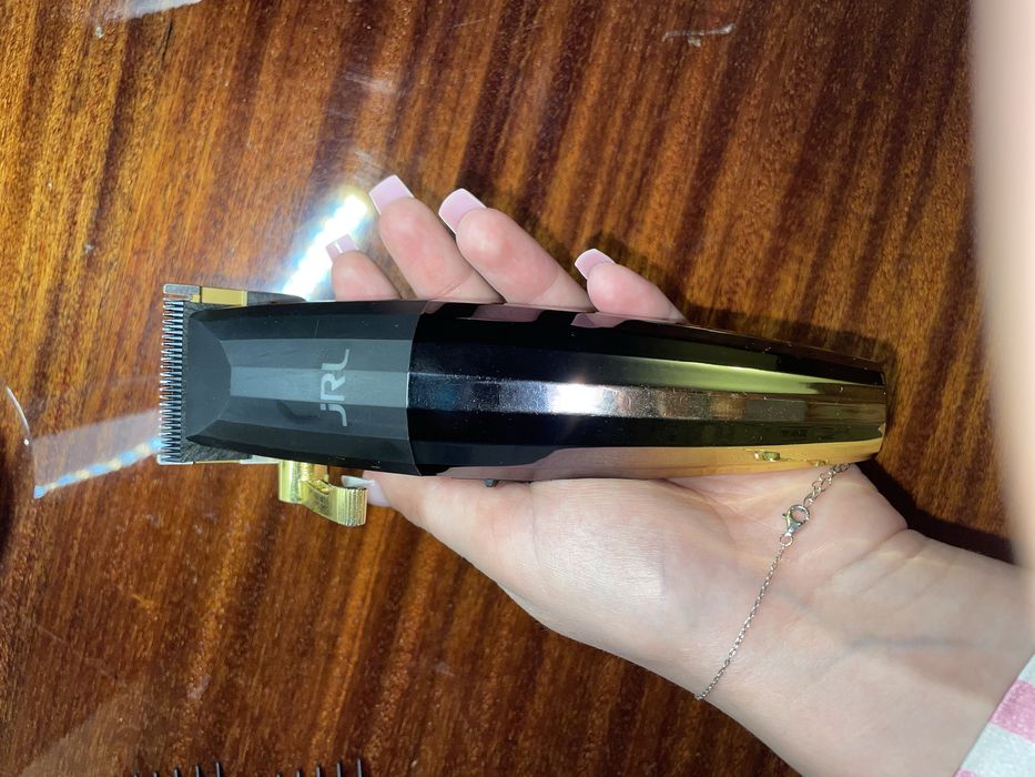 Продаю машинку для стрижки волосся JRL Fresh Fade FF2020C золото