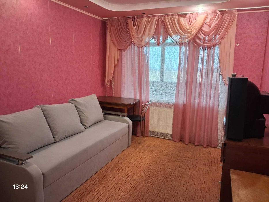 .Продаж гарної 3-х кімнатної квартири у р-ні ПЗР.