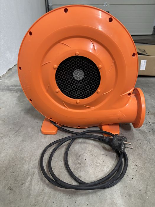 Ventilador para insuflável