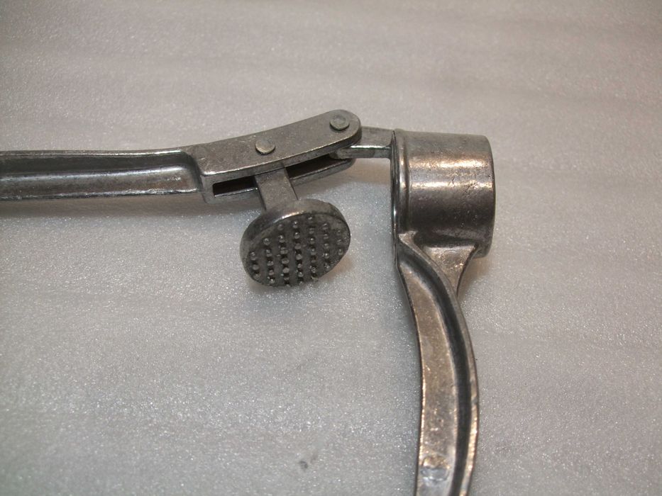 Wyciskacz do CZOSNKU PRASKA Wyciskarka METALOWA Ręczna MOCNA Zgniatacz