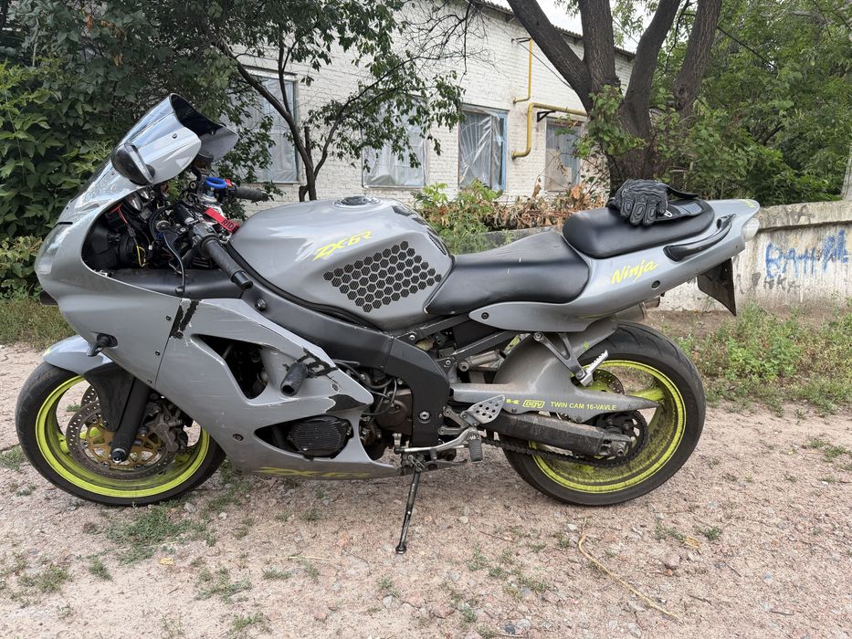 Kawasaki Ninja ZX6R 2002