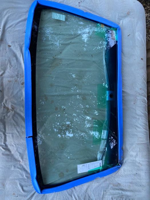 Pára-brisas novo Opel Fronerta A 1997