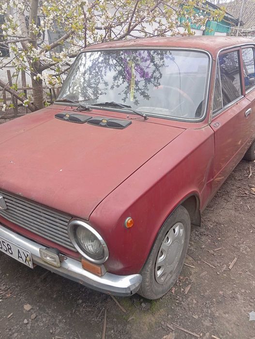 Продаж авто ваз 21013