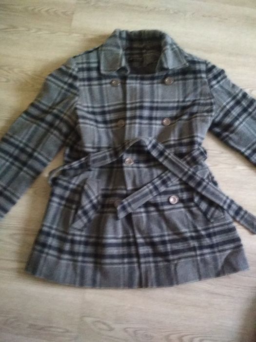 Płaszcz damski krótki