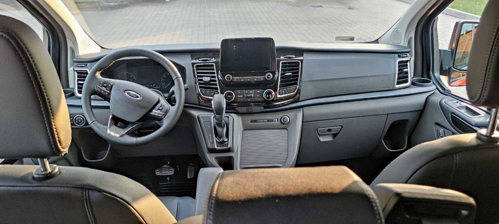 Wynajem BUS 8os. FORD MK1 CUSTOME TOURNEO Automat L2 170KM 2021/23