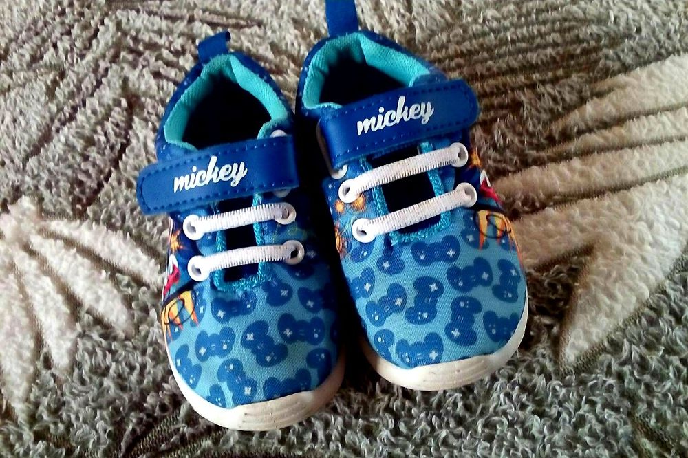 Дитячі кросівки-кеди