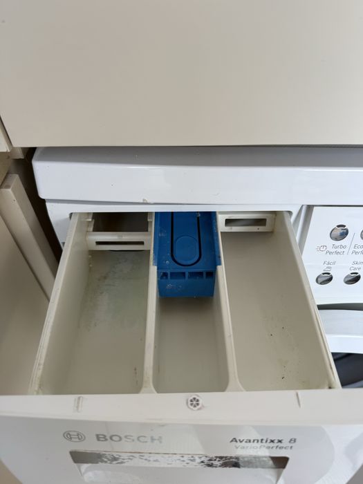 Máquina de lavar a roupa BOSCH Avantixx 8 VarioPerfect