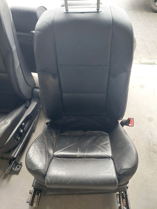 skóra sportsize kubelki czarna skóra sedan bmw e60 grzane