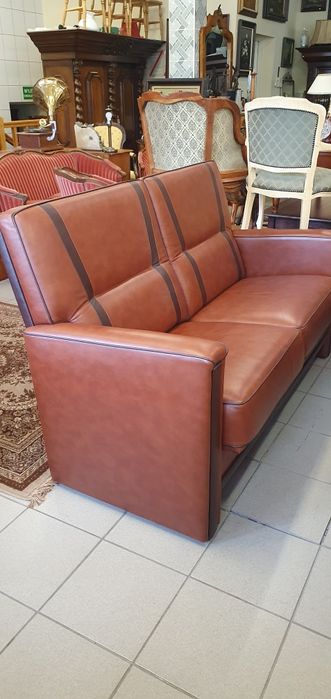 Klasyczna holenderska sofa skórzana
