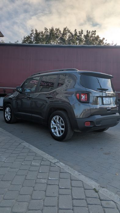 Продам надійну машину Jeep Renegade 2018