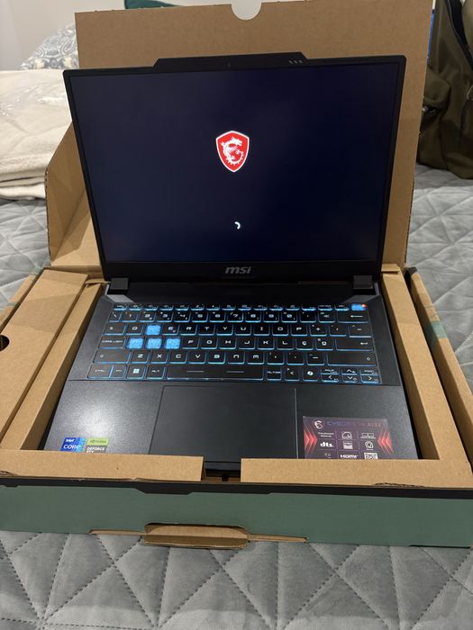 MSI Cyborg 14 como novo!