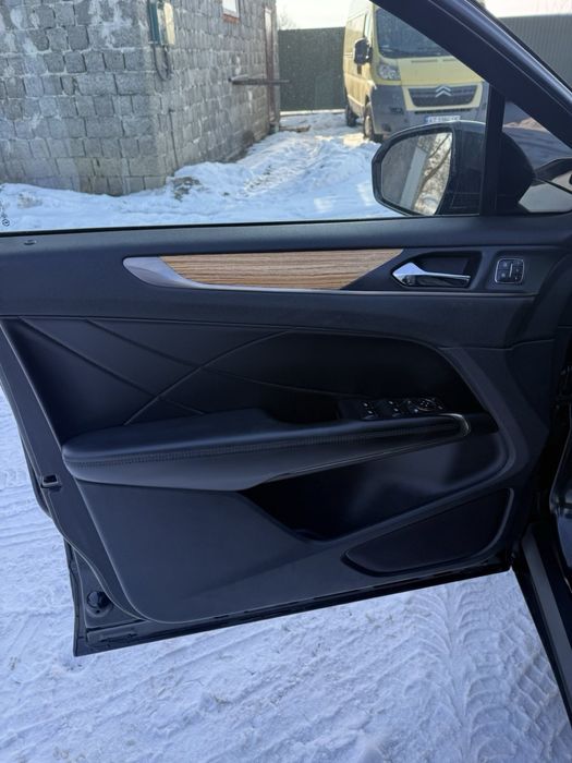 Продам свіжо пригнане авто з США