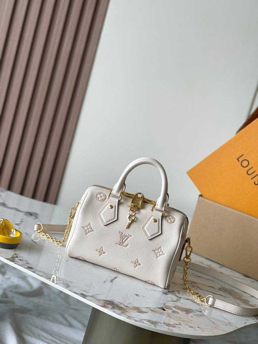 Louis Vuitton Speedy Bandoulière