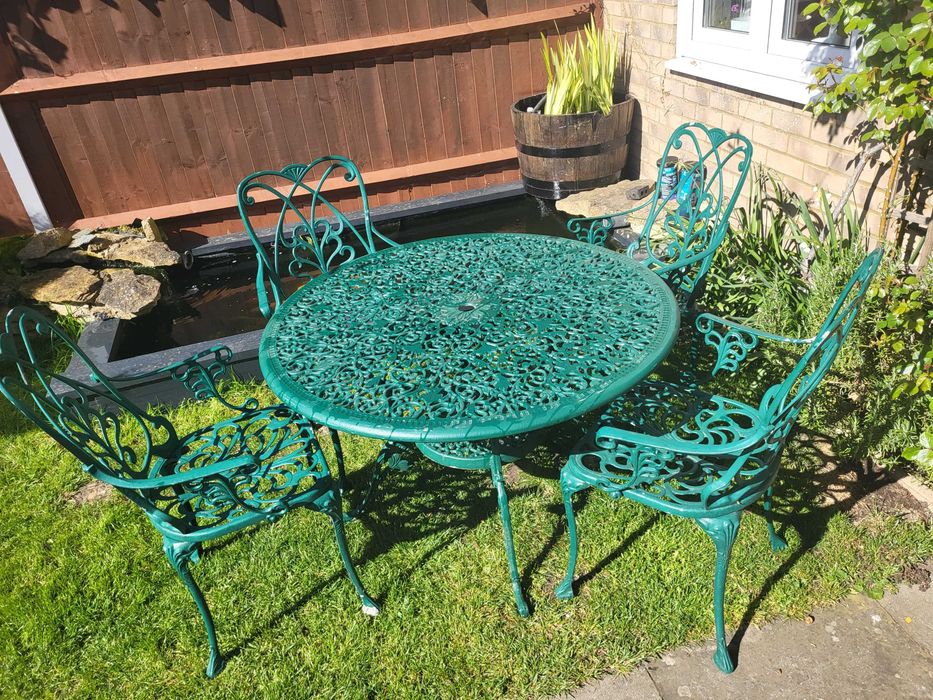 Metalowe aluminiowe meble ogrodowe unikalny komplet stół + 4 krzesła