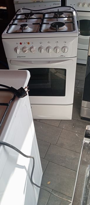 Kuchenki gazowe z piekarnikiem gazowym lub elektrycznym