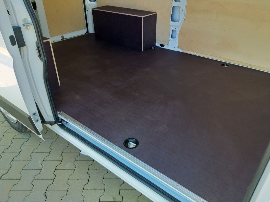 Zabudowa FIAT DUCATO podłoga w jednym elemencie + boki + nadkola