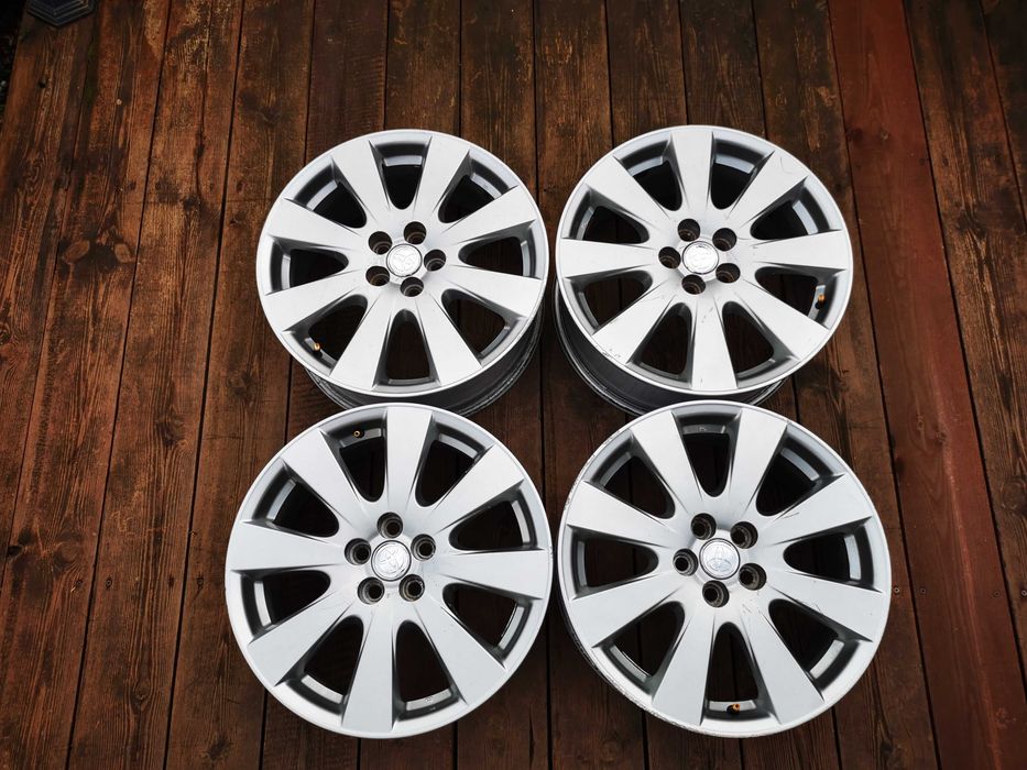 Alufelgi 17" 5x100 et45  oryginał TOYOTA