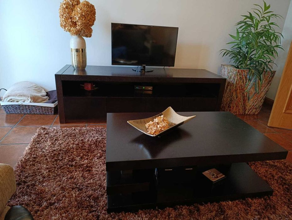 Móvel TV+Mesa de centro