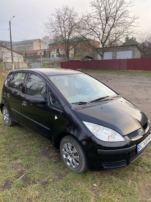 Mitsubishi Colt, 1.1 бензин, економний міський хетчбек