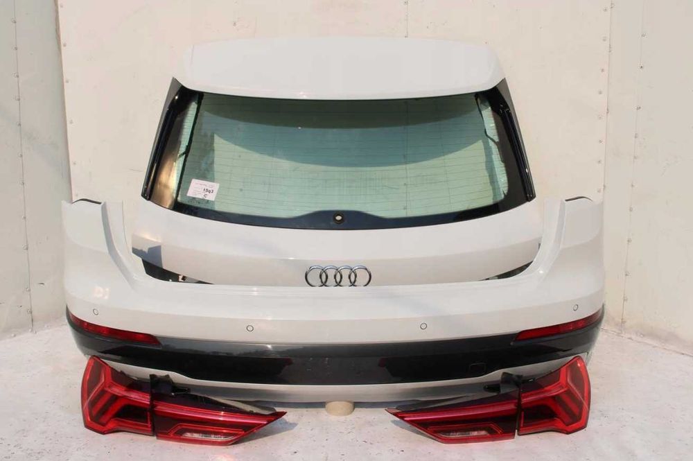 Крышка багажника Audi Q3 83A разборка розборка Ауди
