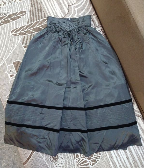 Дизайнерська пишна спідниця Vera Mont, металік, р. s/36