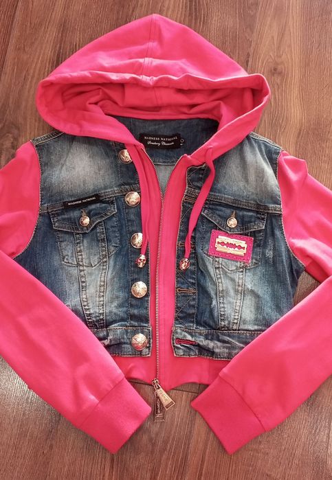 Крутой спортивный костюм