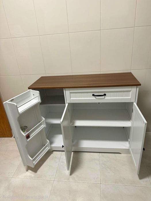 Móvel de apoio cozinha