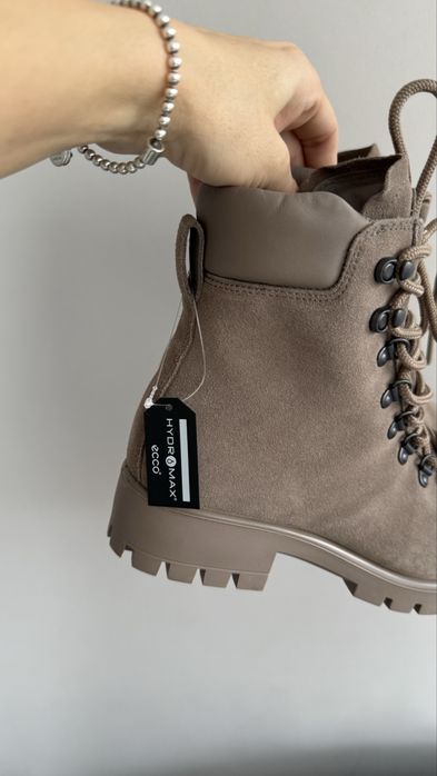 Розпродаж ЕССО натуральні на утепленнічеревички р.37