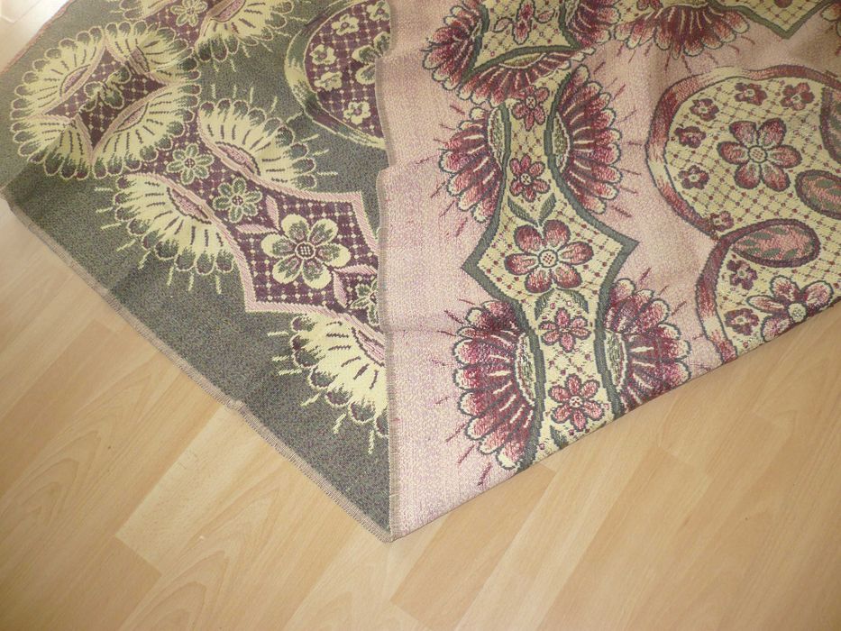Pamiątki PRL-u kapa, narzuta dwustronna 180 cm x 140 cm