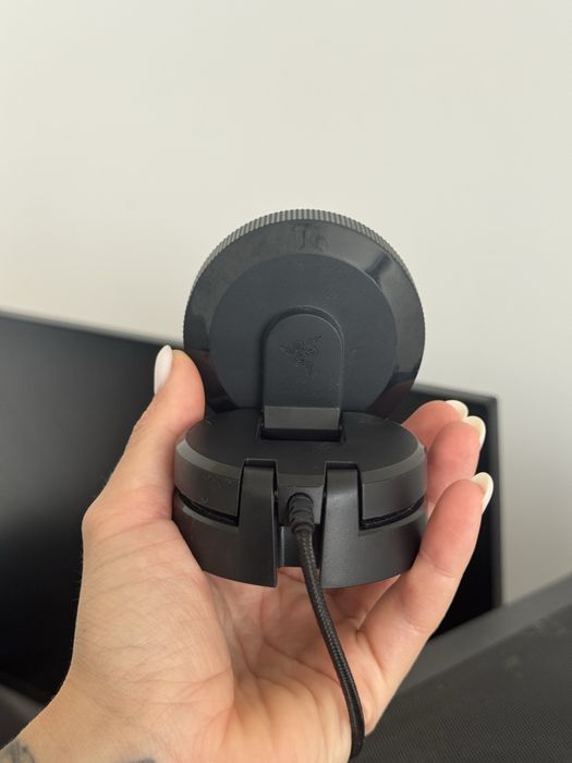 Веб камера razer kiyo