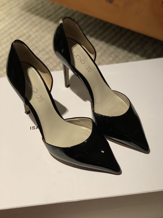 Czarne szpilki Aldo 40 lakierowane obcasy.