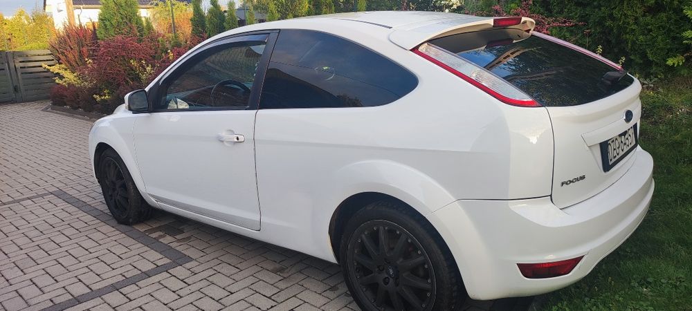 Samochód osobowy  Ford Focus 2010