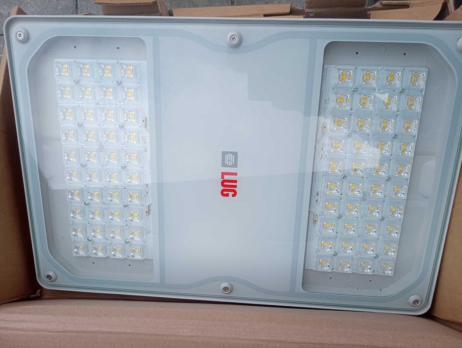 Lampy LED LUG CRUISER 140W High-bay | Naświetlacze | Hala, Warsztat, Boisko (4 sztuki)