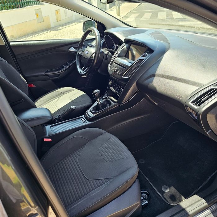 FORD FOCUS 1.5d 2018 ** DESDE 109€ Mes**