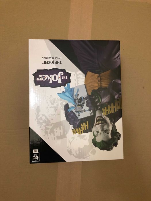Joker Statue by Neal Adams Batman DC Direct McFarlane Toys
