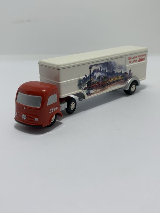 Mercedes Schuco Piccolo 1:90