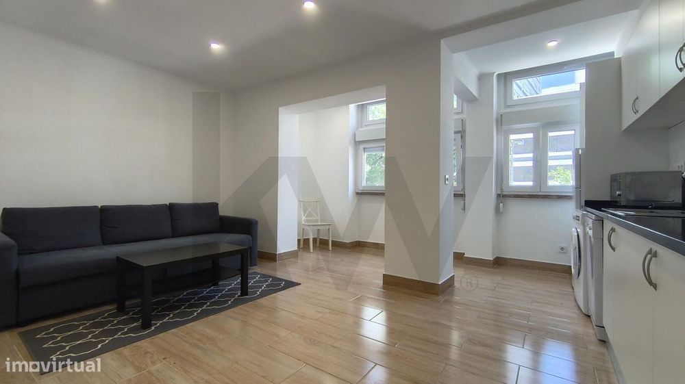 Apartamento T1 para Arrendamento em Alvalade