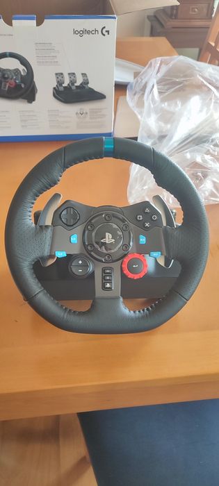 Volante Logitech G29 com suporte