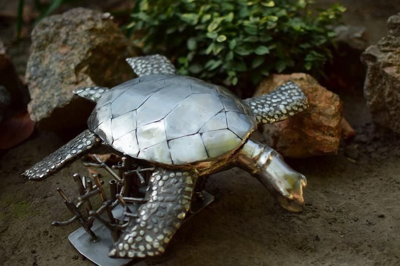 (под заказ)скульптура морской черепахи из нерж стали руч работы