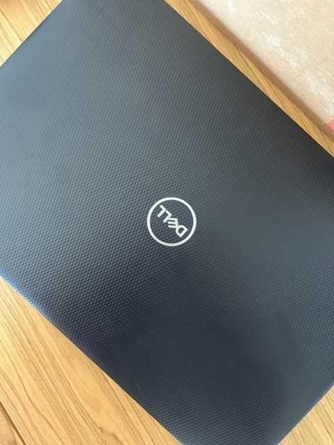 Laptop DELL Inspiron 15' 3593 Stan bardzo dobry