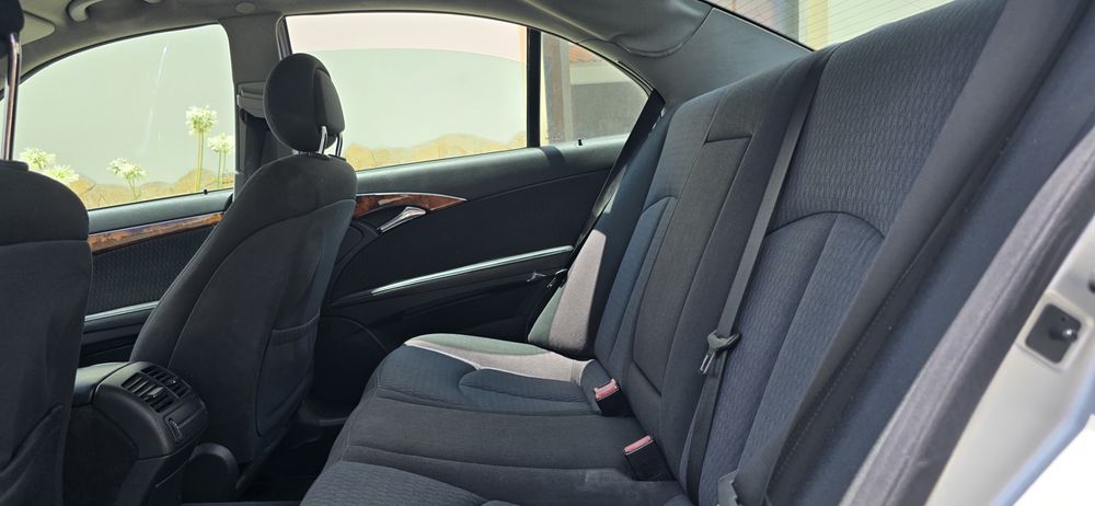 Mercedes benz E220 cdi