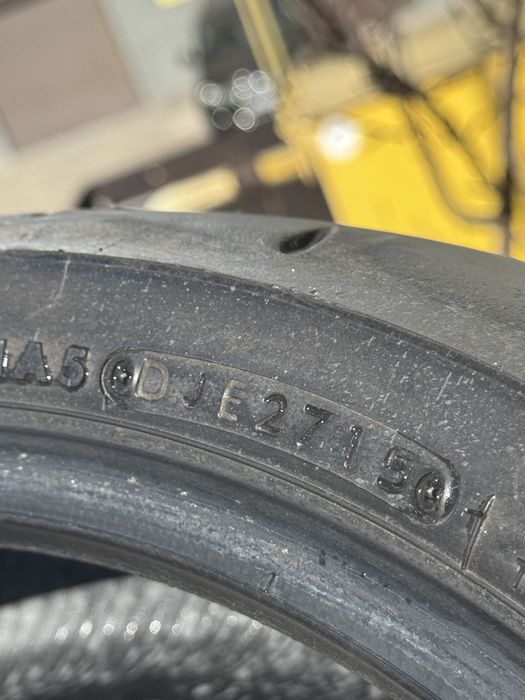 Шина на мото передня Bridgestone  120/70zr17m/c 58w