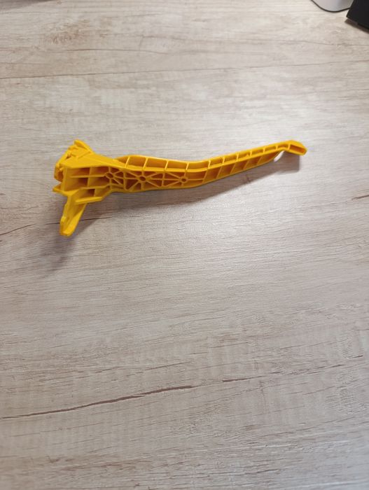 Ручка замка капота Nissan Ariya