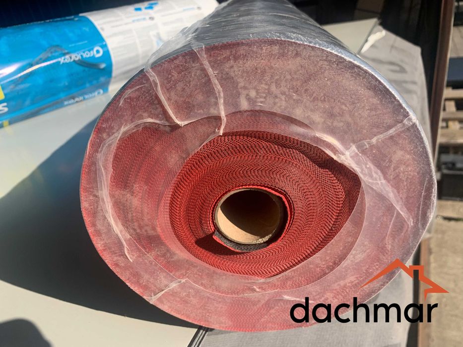 Folia dachowa, Membrana dachowa 240g czerwona wysokoparoprzepuszczalna