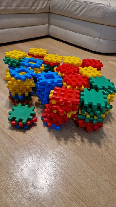 Klocki konstrukcyjne wafle - 145 sztuk