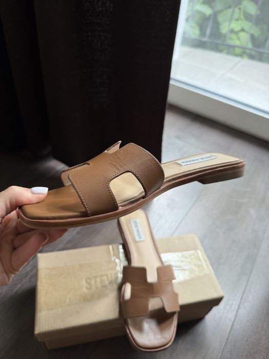 Шльопанці коричневі steve madden