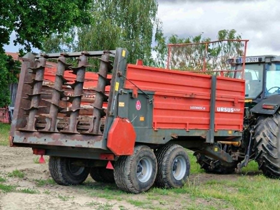 Rozrzutnik obornika URSUS N-218/P