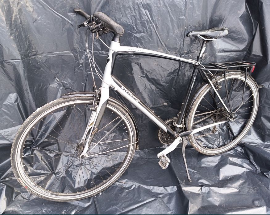 Шоссейный велосипед Specialized Sirrus 28"
